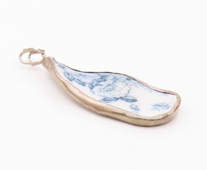 925 Sterling Silver  Vintage Blue Floral Detail Swirl Bail Pendant  PT11491