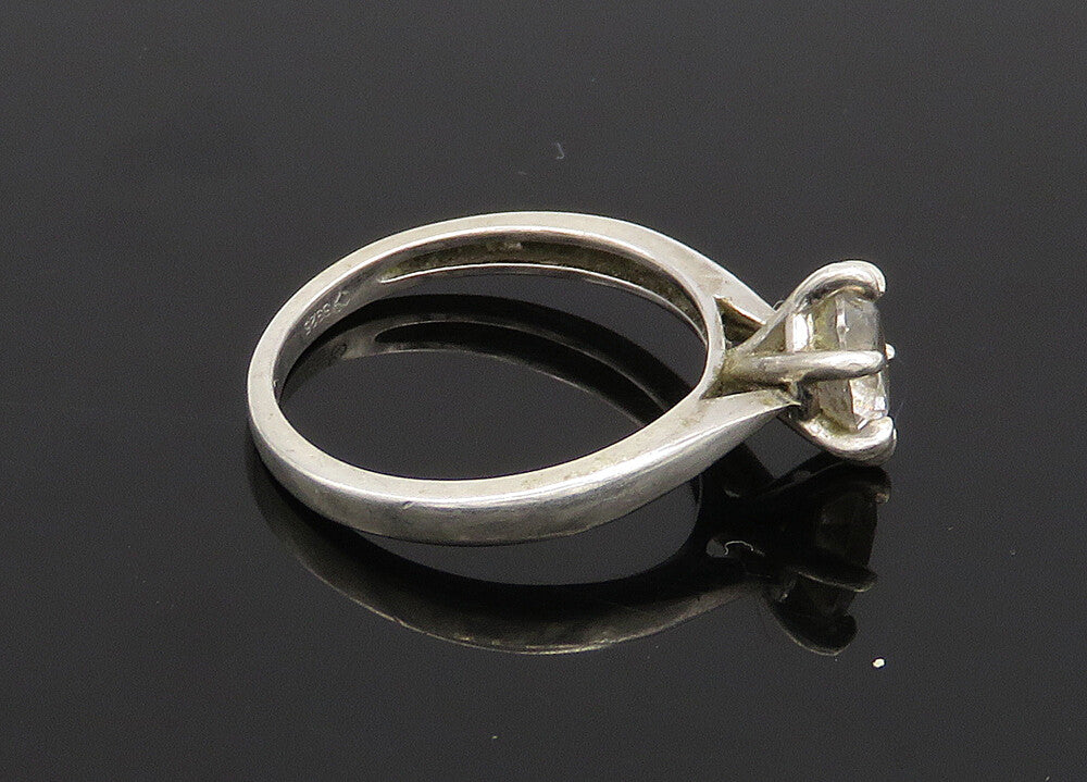 925 Sterling Silver  Vintage Cubic Zirconia Solitaire Ring Sz 6.5  RG20998