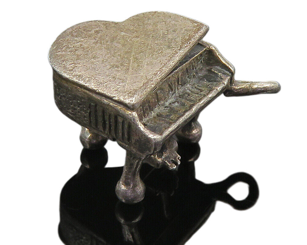 DANECRAFT 925 Sterling Silver  Vintage Oxidized Grand Piano Pendant  PT8334