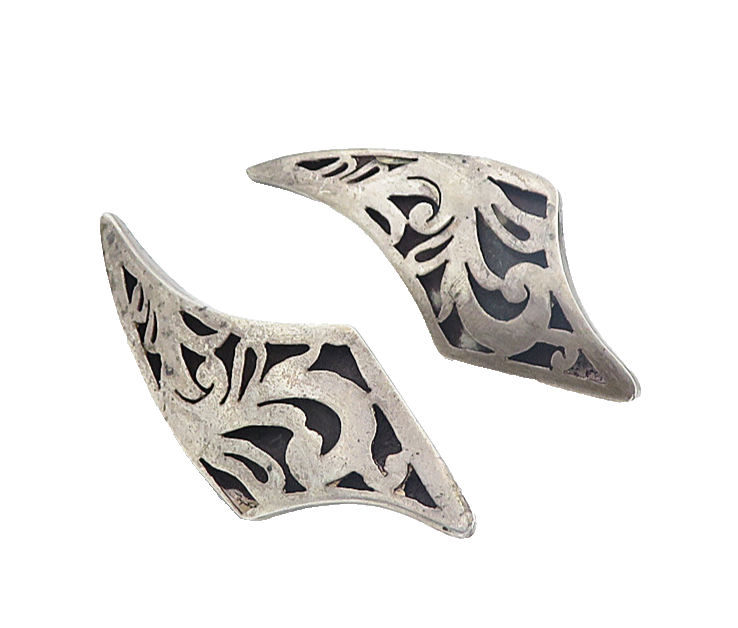 MEXICO 925 Silver  Vintage Dark Tone Cutout Pattern Non Pierce Earrings EG3329