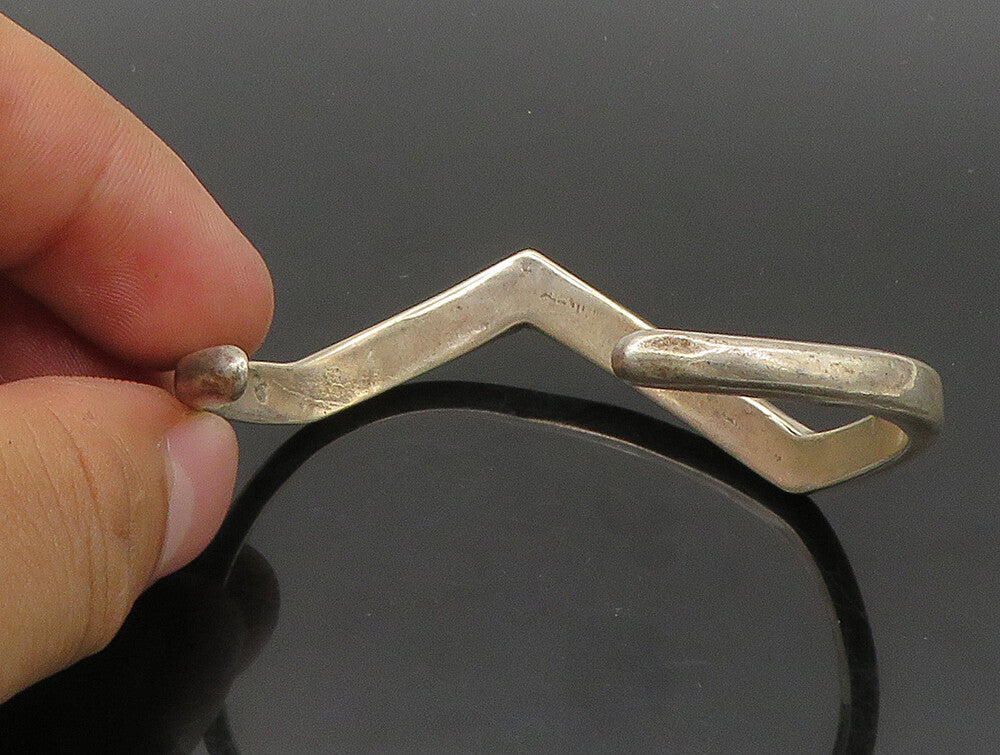 SOUTHWESTERN 925 Silver Vintage Mother Of Pearl & Onyx Cuff Bracelet BT9293