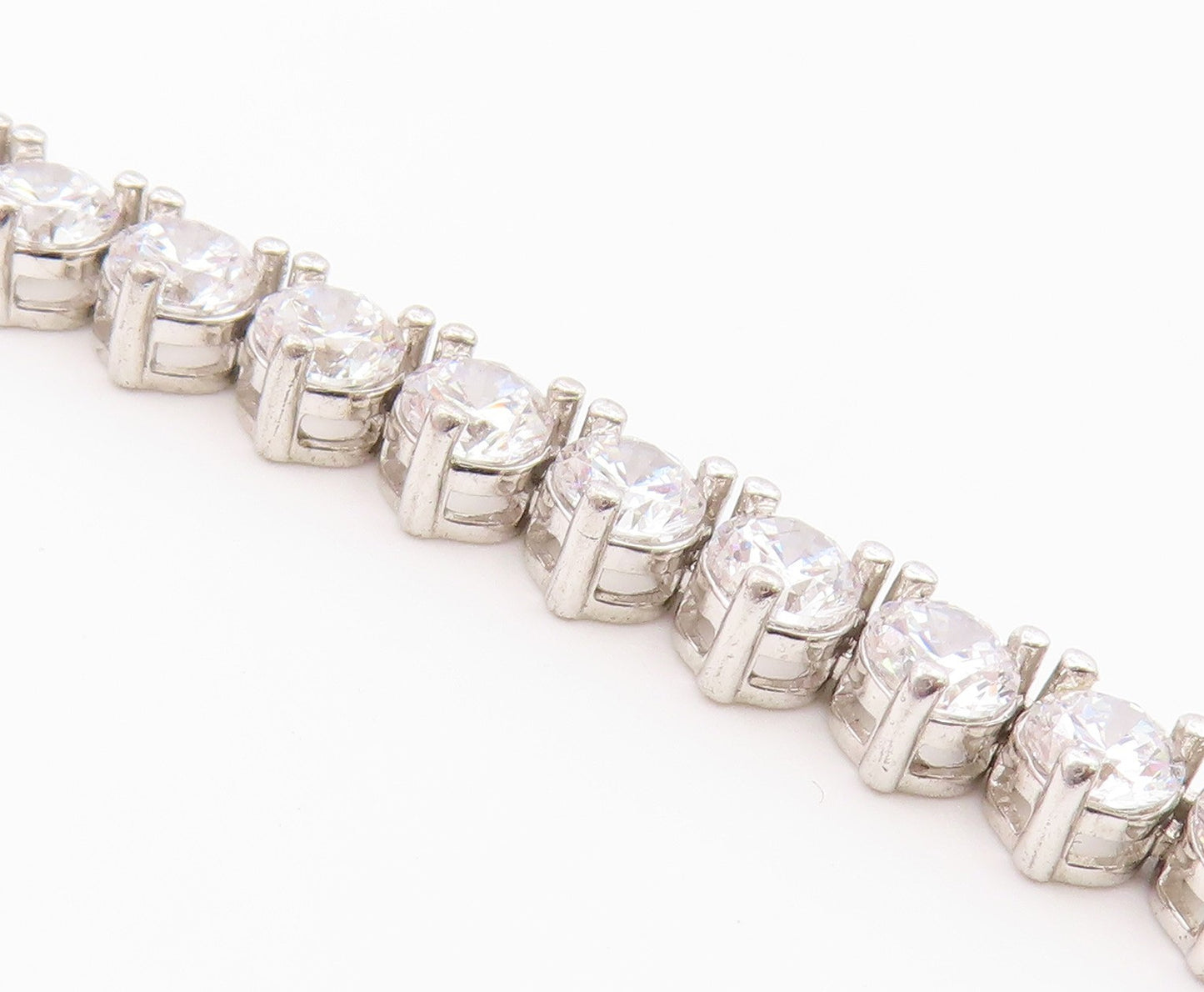 925 Sterling Silver  Shiny Prong Set Cubic Zirconia Tennis Bracelet  BT4250
