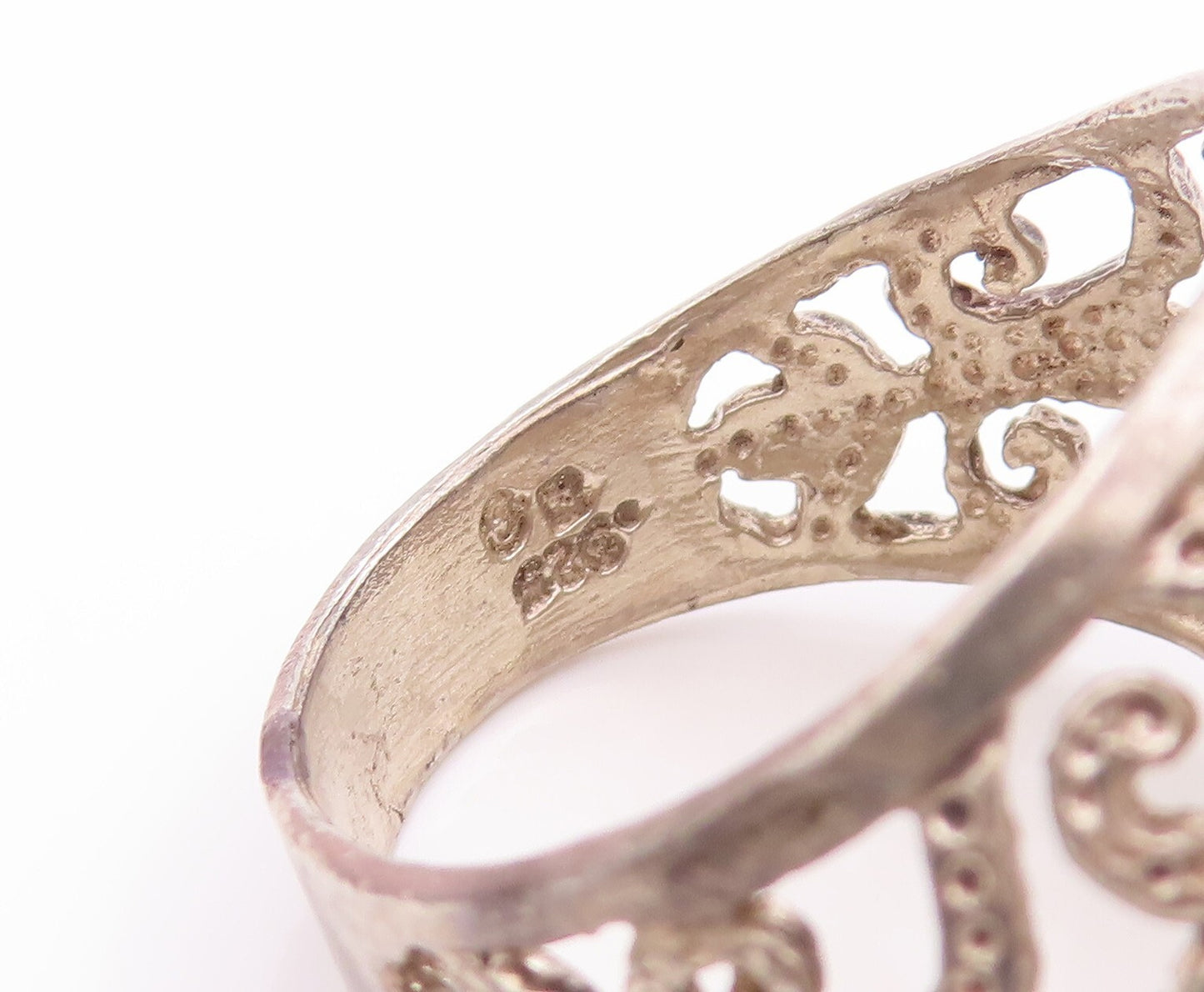 925 Sterling Silver Vintage Ring Swirly Carved Half Moon & Star Sz 11.5 RG28508