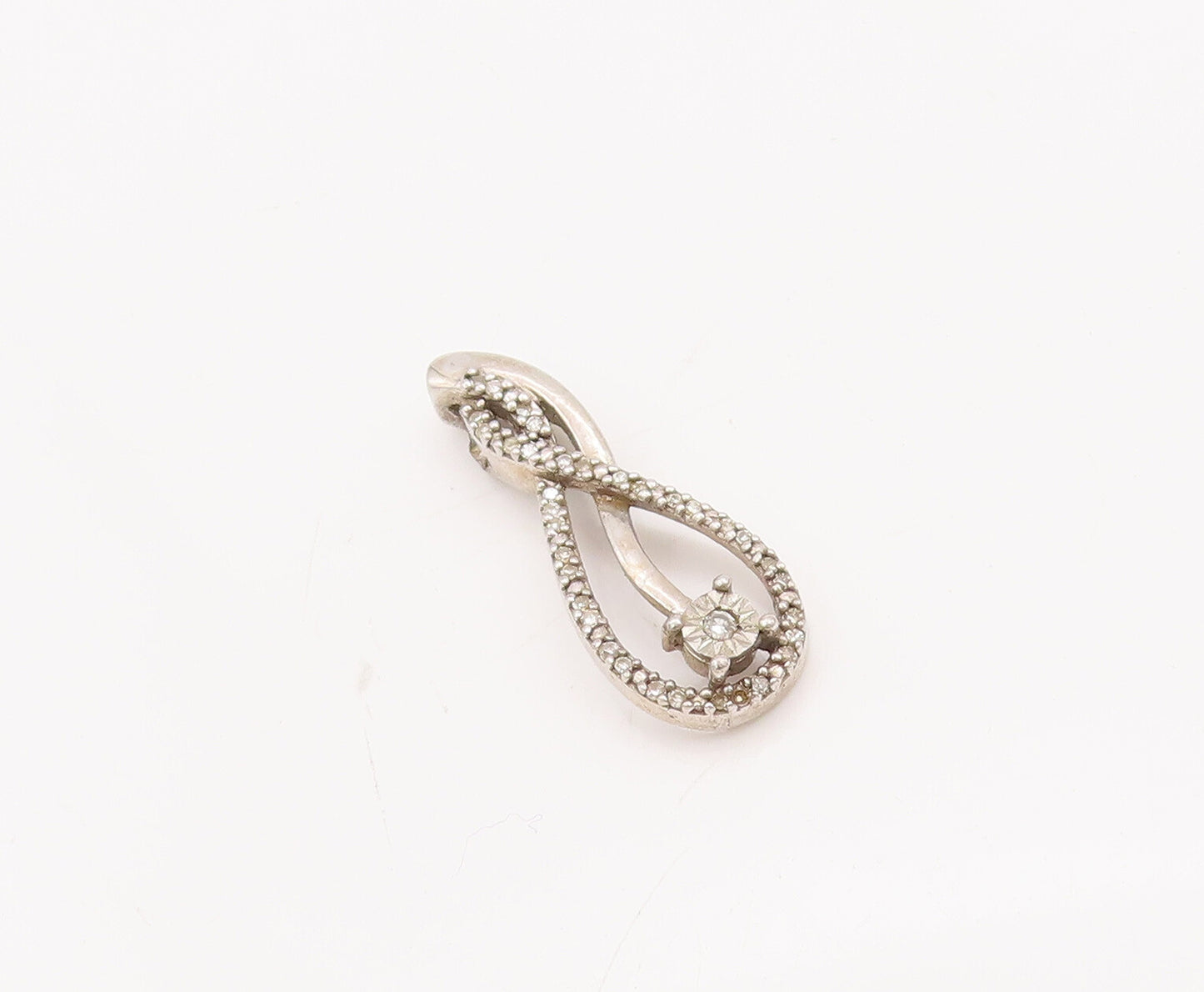 925 Sterling Silver Vintage Pendant Delicate Designer Diamonds Inlay   PT23075