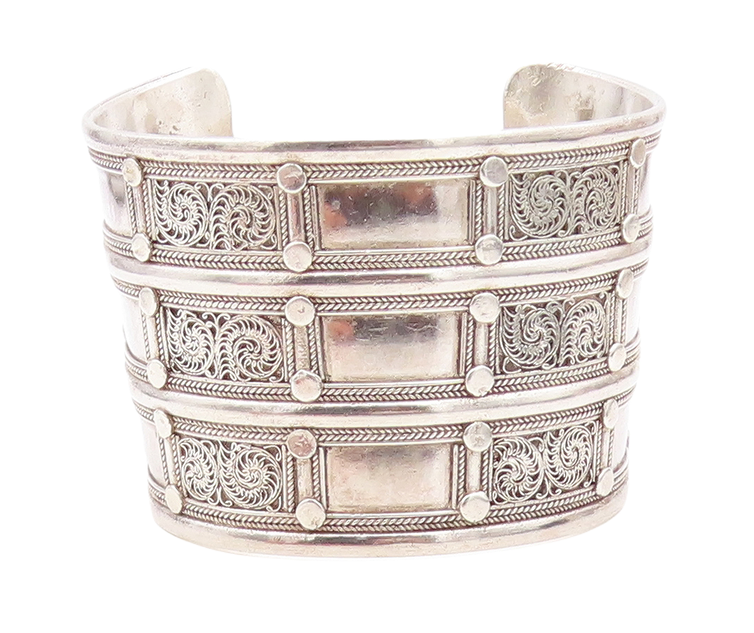 925 Sterling Silver  Vintage Modernist Swirl Pattern Cuff Bracelet  BT2650