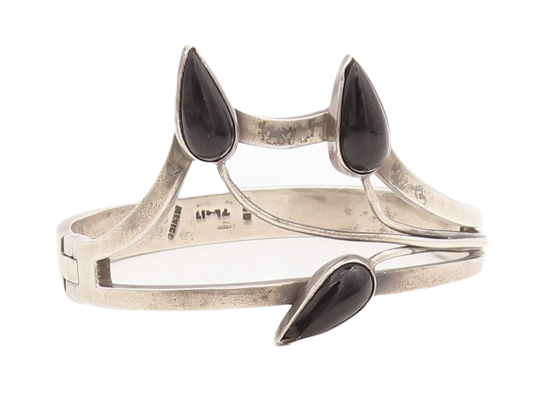 925 Sterling Silver Vintage Bracelet MEXICO Cutout Drop Shape Onyx Cuff  BT10702
