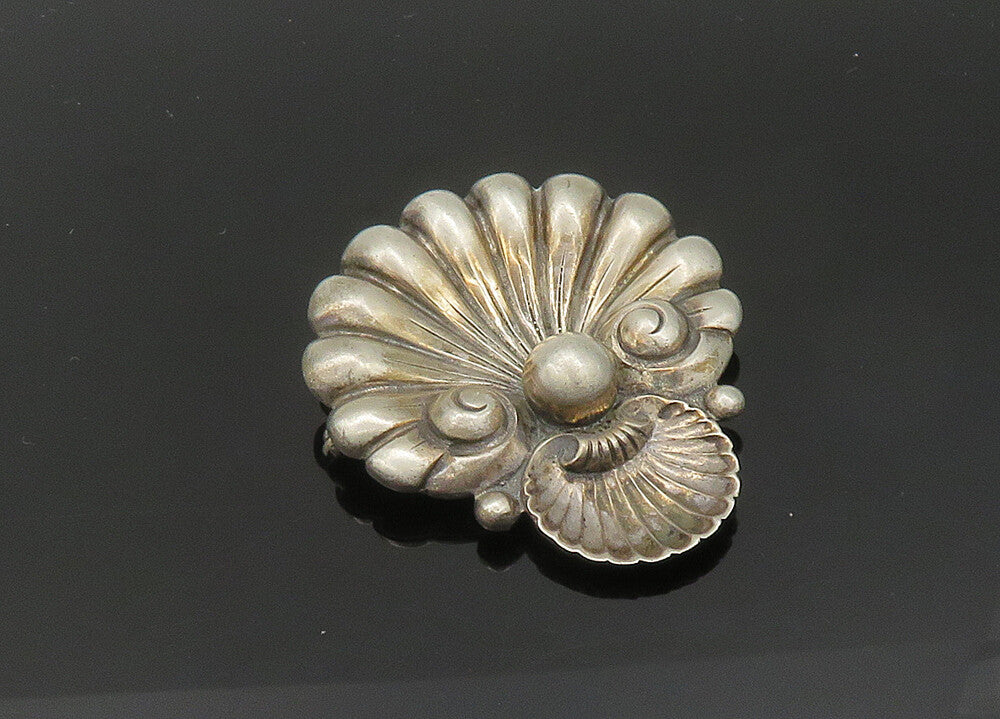 CINI 925 Silver  Vintage Antique Scalloped Sea Shell Motif Brooch Pin  BP8162