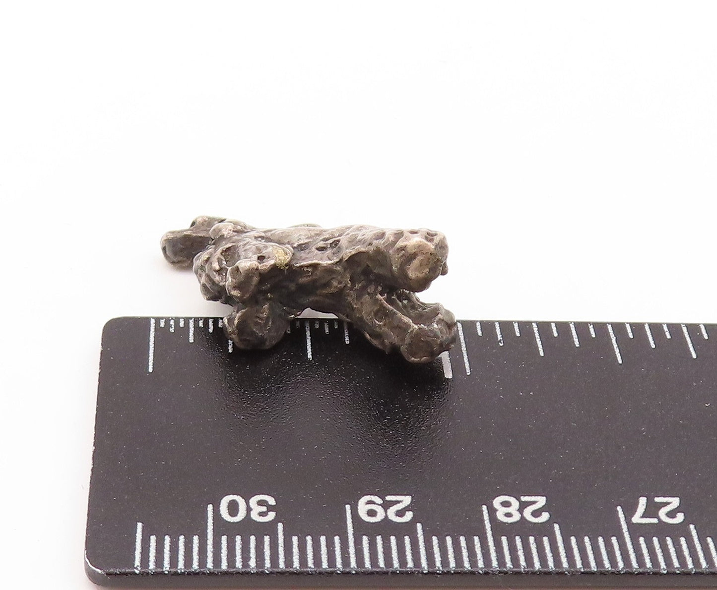 925 Sterling Silver Vintage Pendant Dark Tone 3D Carved Dog  PT23624