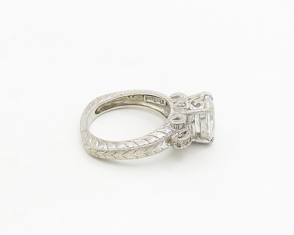925 Sterling Silver  Vintage Tear Drop Cubic Zirconia Band Ring Sz 7  RG17659
