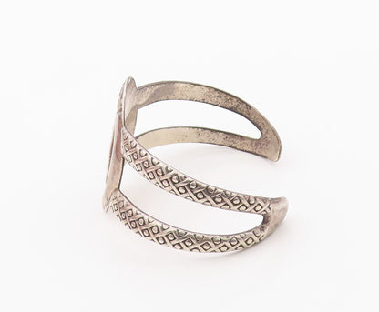 925 Sterling Silver Vintage Bracelet MEXICO Hammered Concho Shield Cuff  BT12138