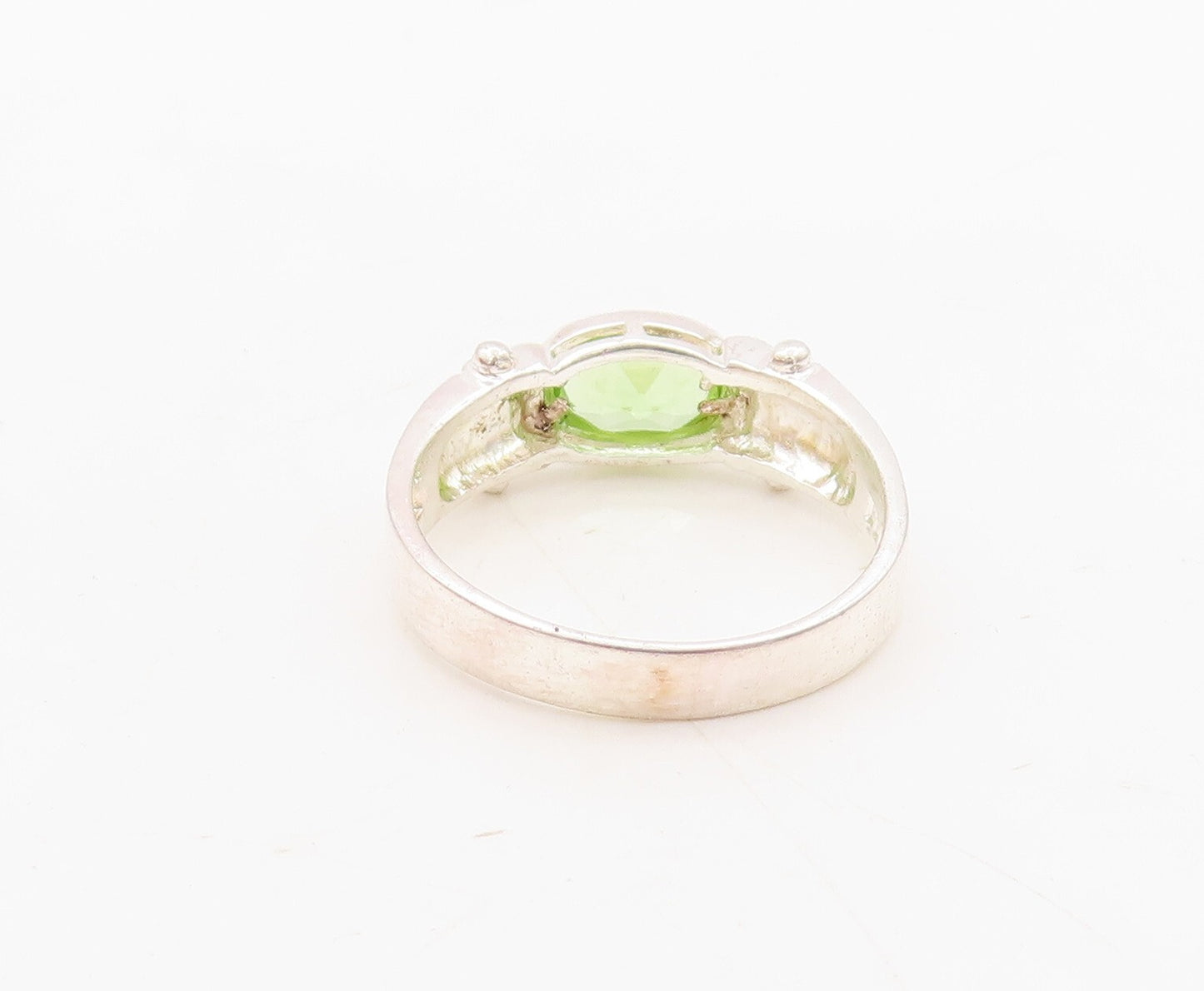 925 Sterling Silver Vintage Ring Hinged Oval Cut Peridot  Sz 7.5  RG31133
