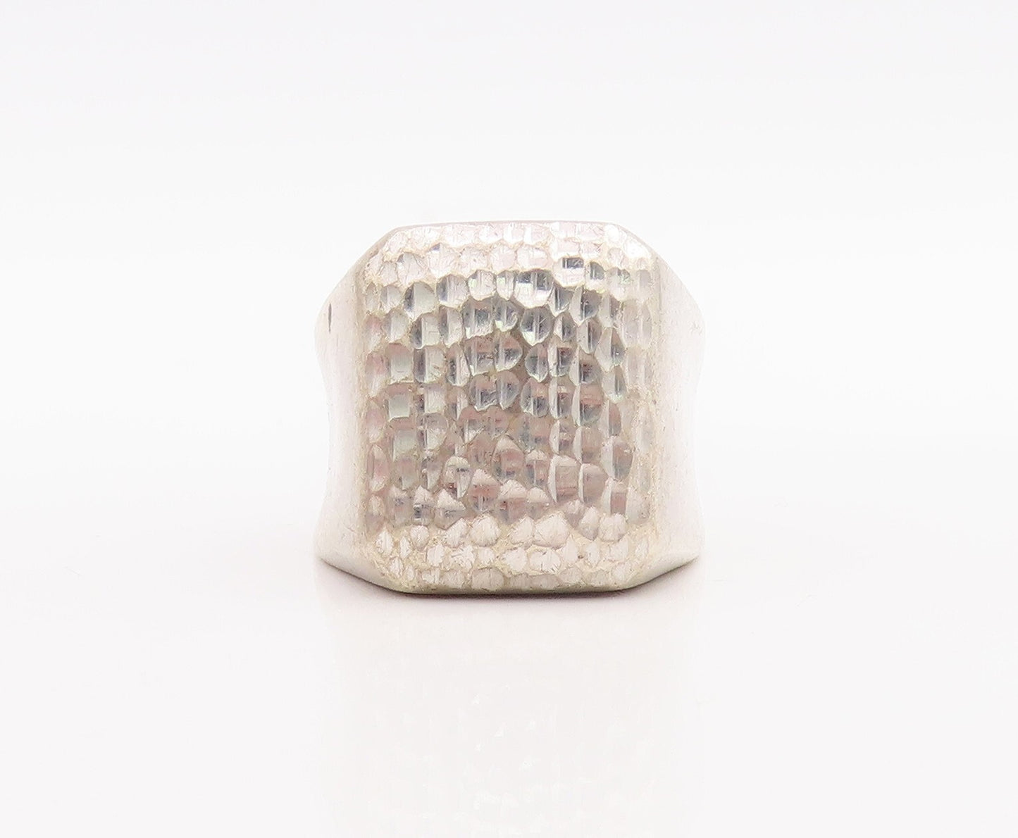 925 Sterling Silver Vintage Ring Solid Squared Hammered Effect  Sz 10  RG28910