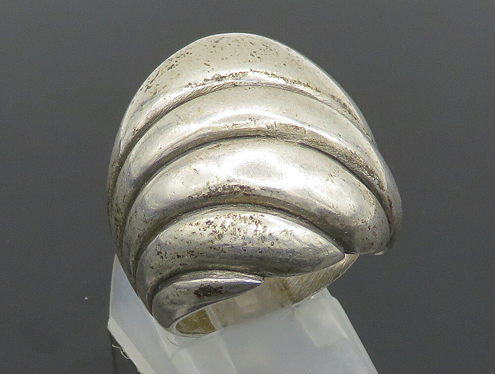 KABANA 925 Silver  Vintage Graduated Scalloped Dome Ring Sz 7.5  RG24529