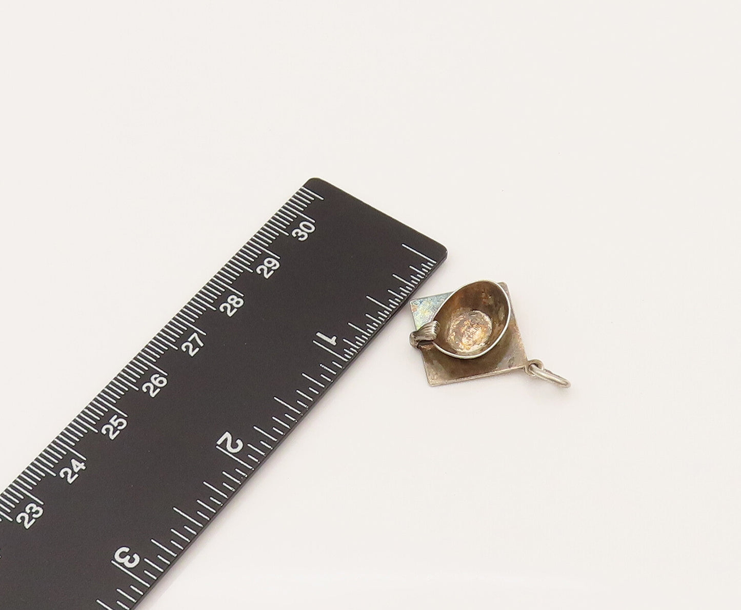 925 Sterling Silver  Vintage Minimalist Graduation Cap Pendant  PT21935