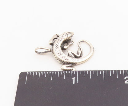 925 Sterling Silver Vintage Pendant Textured Gecko Lizard Reptile Charm  PT25237