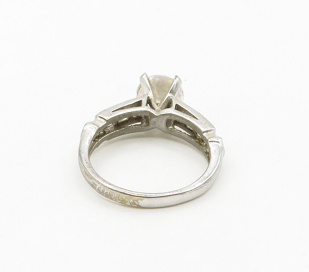 925 Sterling Silver  Vintage Cubic Zirconia Solitaire Accent Ring Sz 9 RG16483