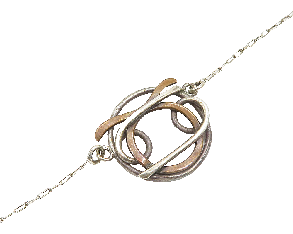 925 Sterling Silver  Vintage Two Tone Charmed Thin Chain Bracelet  BT7870
