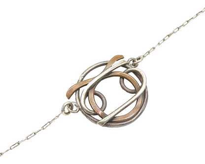 925 Sterling Silver  Vintage Two Tone Charmed Thin Chain Bracelet  BT7870