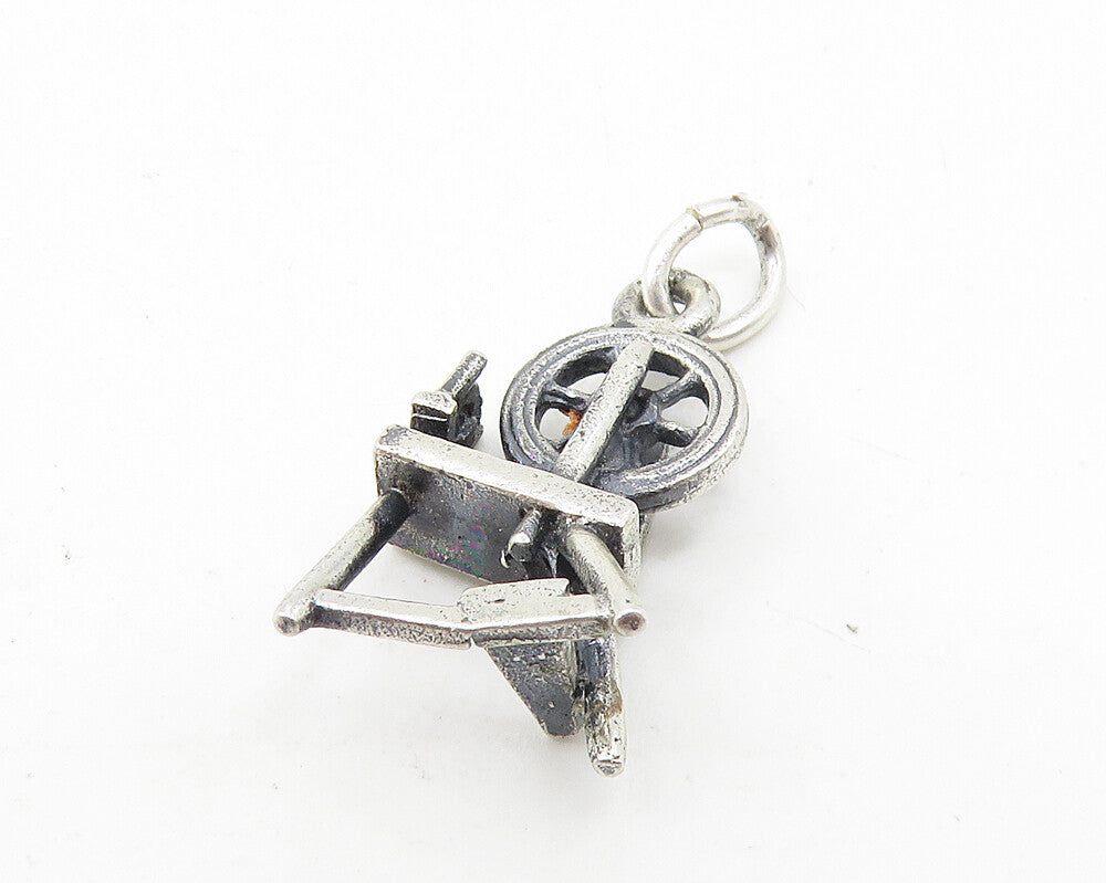 925 Sterling Silver  Vintage Petite Cotton Wheel Motif Drop Pendant  PT7978