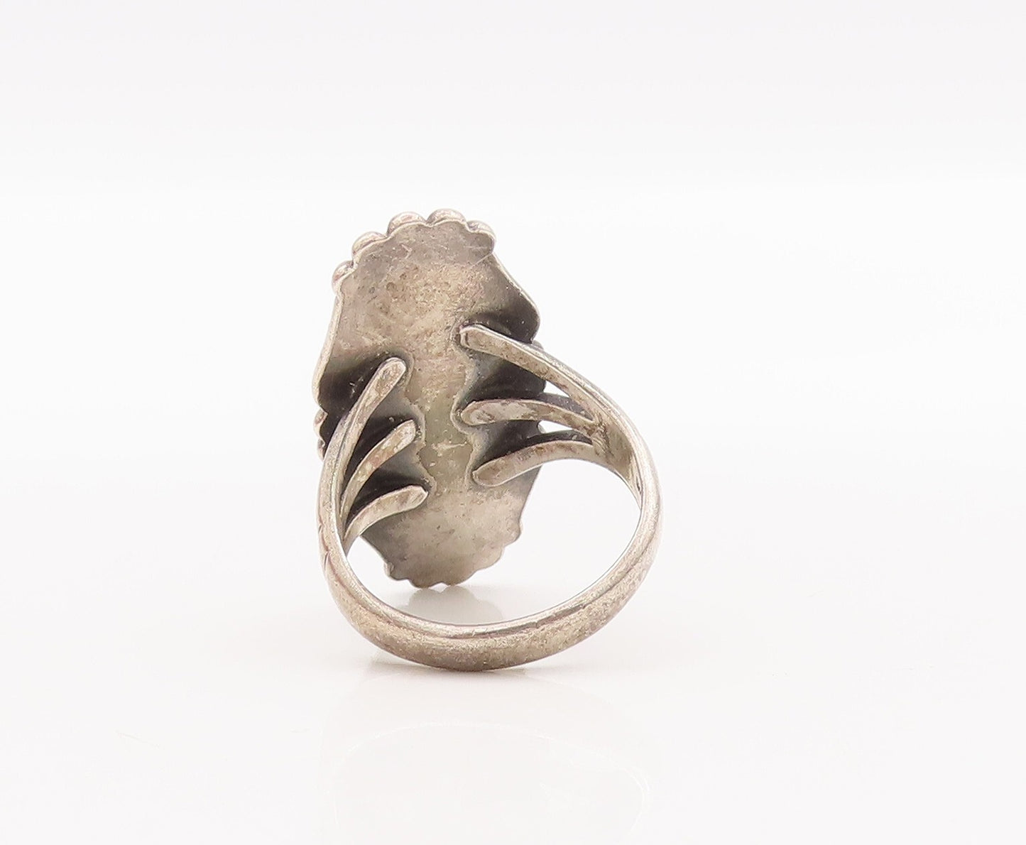 925 Sterling Silver Vintage Ring POST BELL NAVAJO Oval Carved  Sz 6.5  RG29142