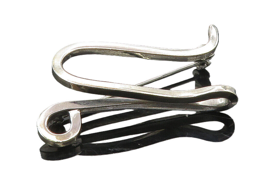 925 Sterling Silver  Vintage Shiny Smooth Letter U Initial Brooch Pin  BP3514