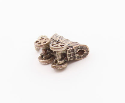 925 Sterling Silver  Vintage Petite Old Fashioned Carriage Pendant  PT18169