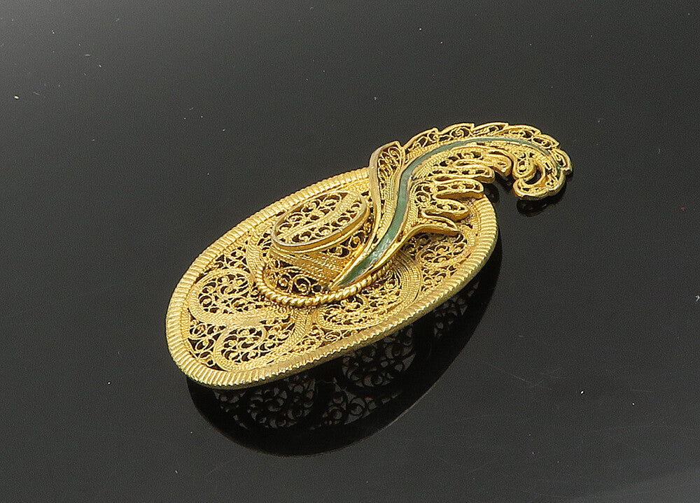 925 Sterling Silver  Vintage Filigree Detail Hat With Feather Pendant  PT16406