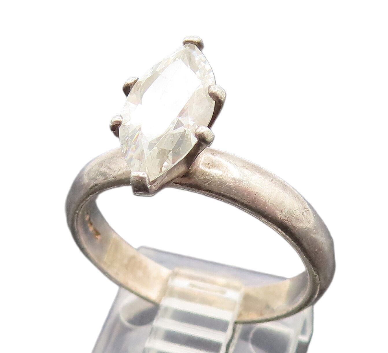 925 Silver  Vintage Minimalist Marquise Cubic Zirconia Ring Sz 8  RG26206