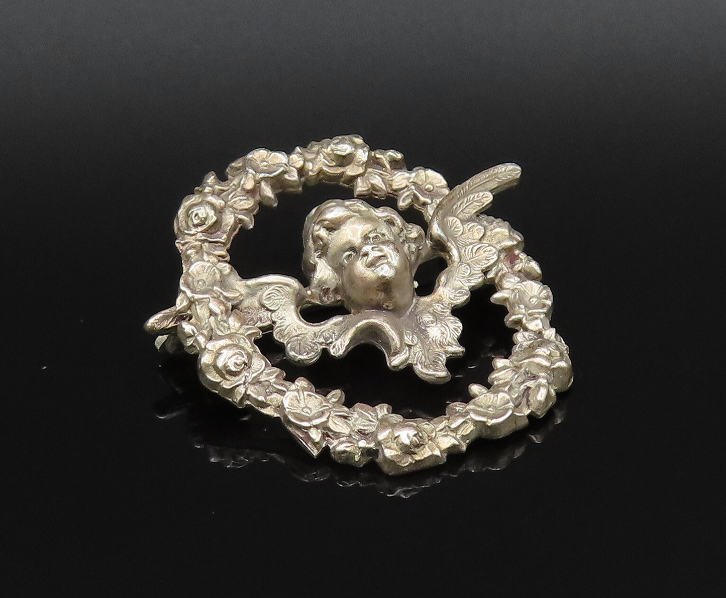 925 Silver  Vintage Antique Baby Angel Cutout Flower Wreath Brooch Pin  BP9899