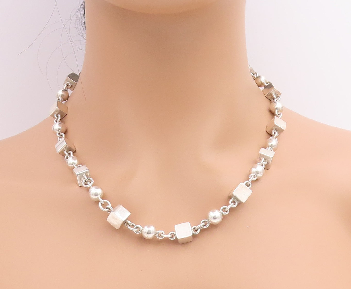 925 Sterling Silver Vintage Necklace MEXICO Geometric Cube & Sphere Chain NE4760