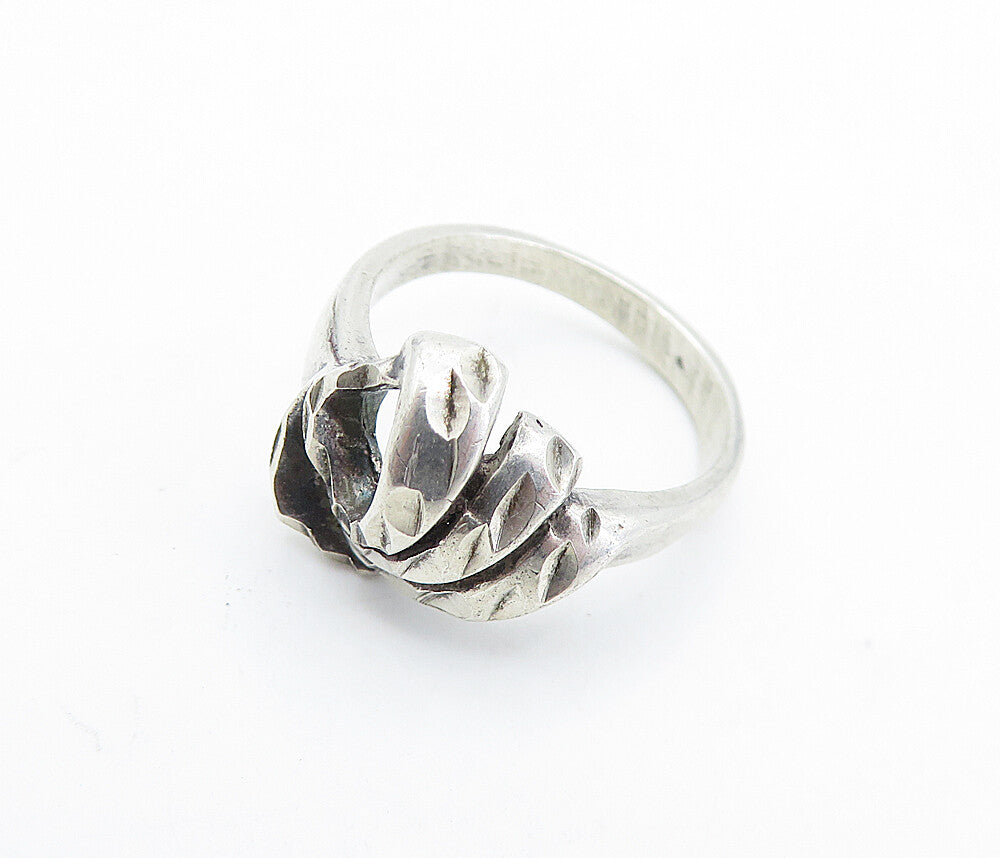 925 Sterling Silver  Vintage Diamond Cut Detail Swirl Band Ring Sz 5.5  RG6463