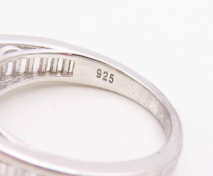 925 Sterling Silver Vintage Ring Rectangle Cut Green & White CZ  Sz 7.5 RG30994