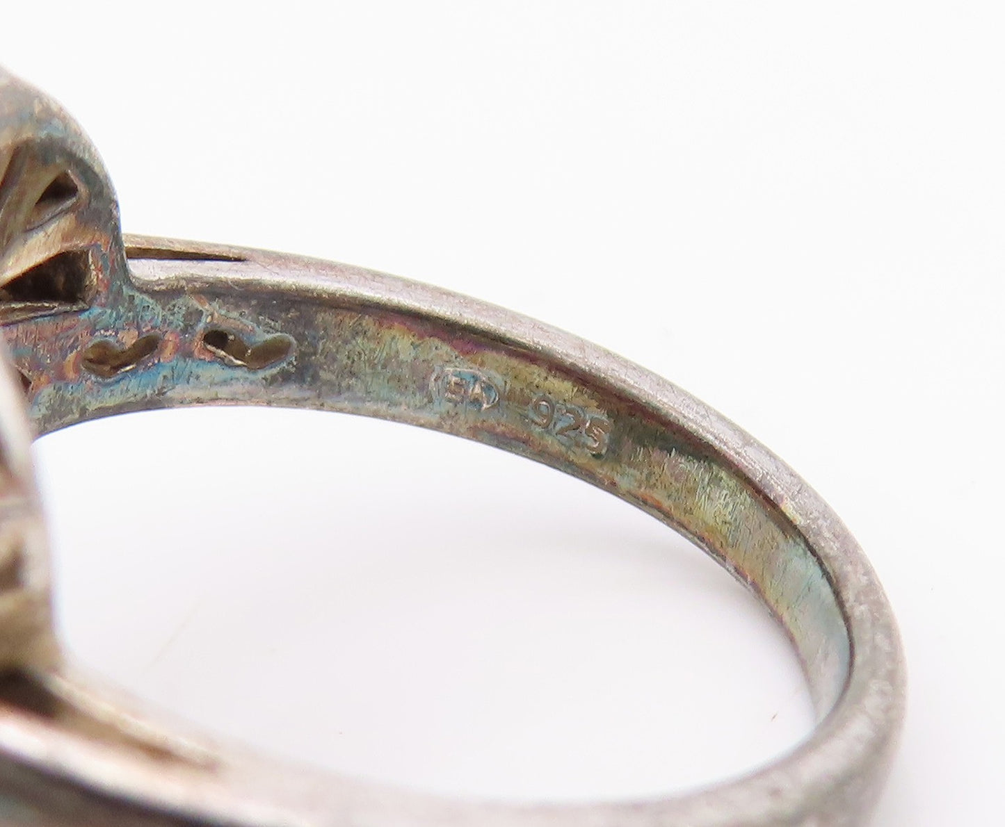 925 Sterling Silver Vintage Ring Designer Diamonds Inlay Heart  Sz 7  RG33231
