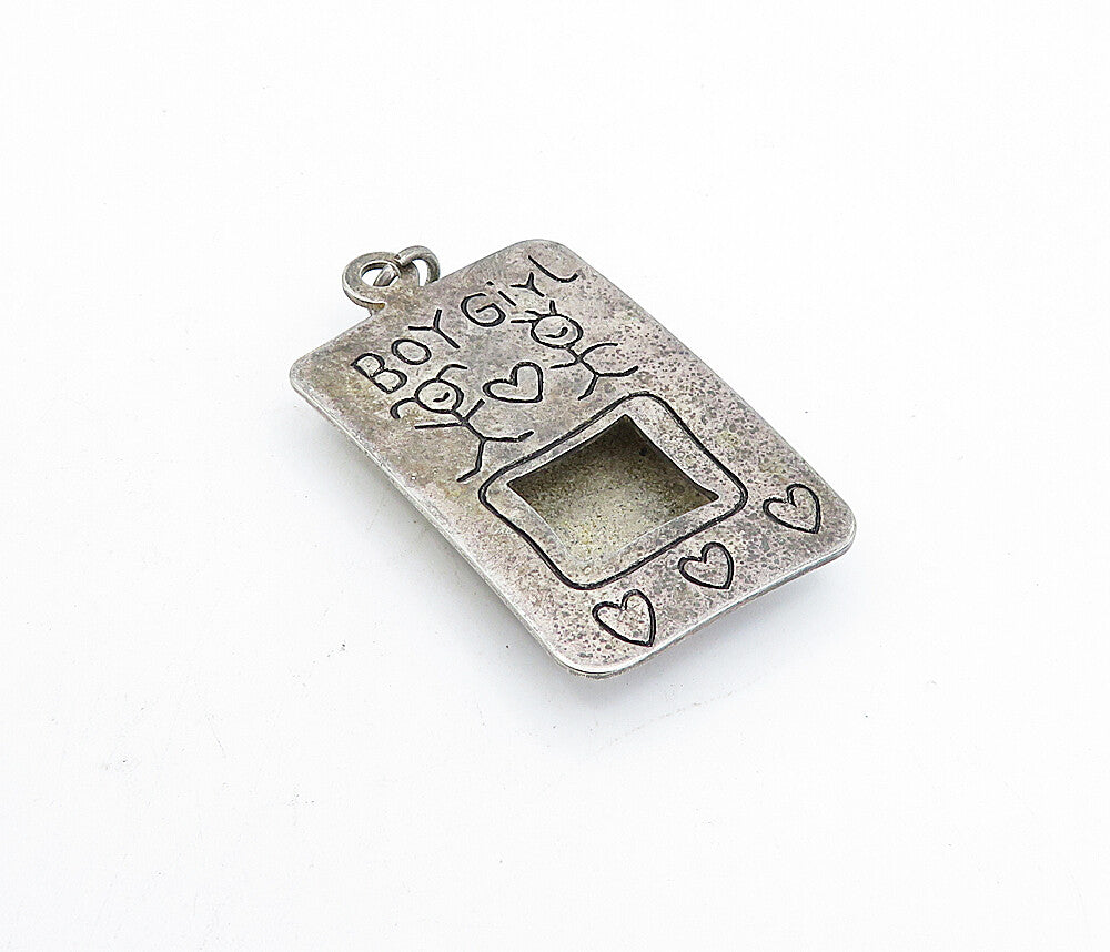 925 Sterling Silver  Vintage Dark Tone Boy Girl Picture Frame Pendant  PT3482