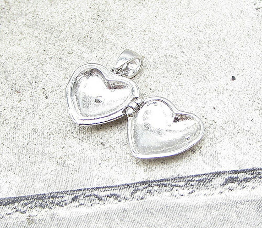 925 Silver Cubic Zirconia Love Heart Picture Locket (Opens) Pendant PT1207