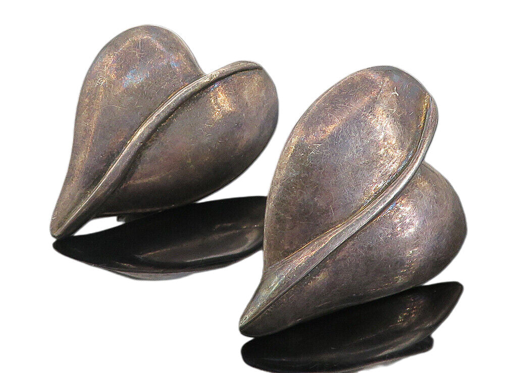 925 Sterling Silver  Vintage Dark Tone Heart Leaf Non Pierce Earrings  EG3808
