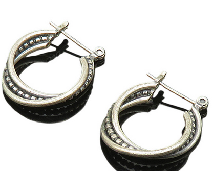 925 Sterling Silver  Vintage Petite Split Shank Round Hoop Earrings  EG10295