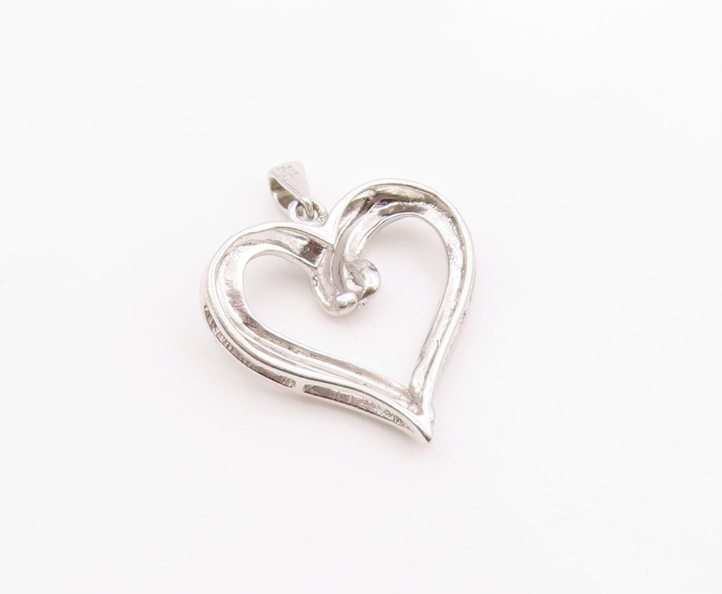 925 Sterling Silver  Vintage Genuine Diamonds Love Heart Pendant  PT19746