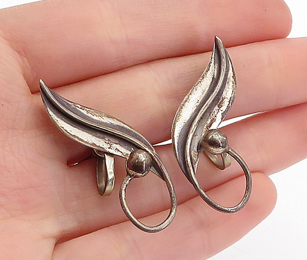 MEXICO 925 Sterling Silver  Vintage Single Leaf Non Pierce Earrings  EG2311