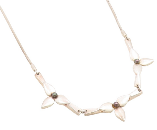 925 Sterling Silver Vintage Necklace Pearl Modernist Botanical Petal Link NE4859