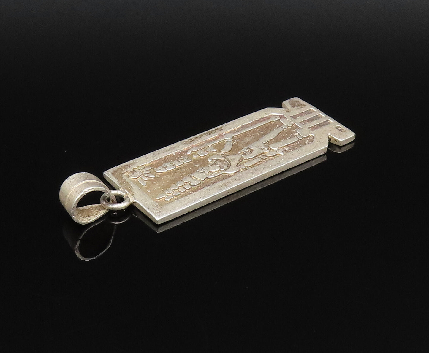 925 Sterling Silver  Vintage Carved Egyptian Pharoah Medal Pendant  PT21421