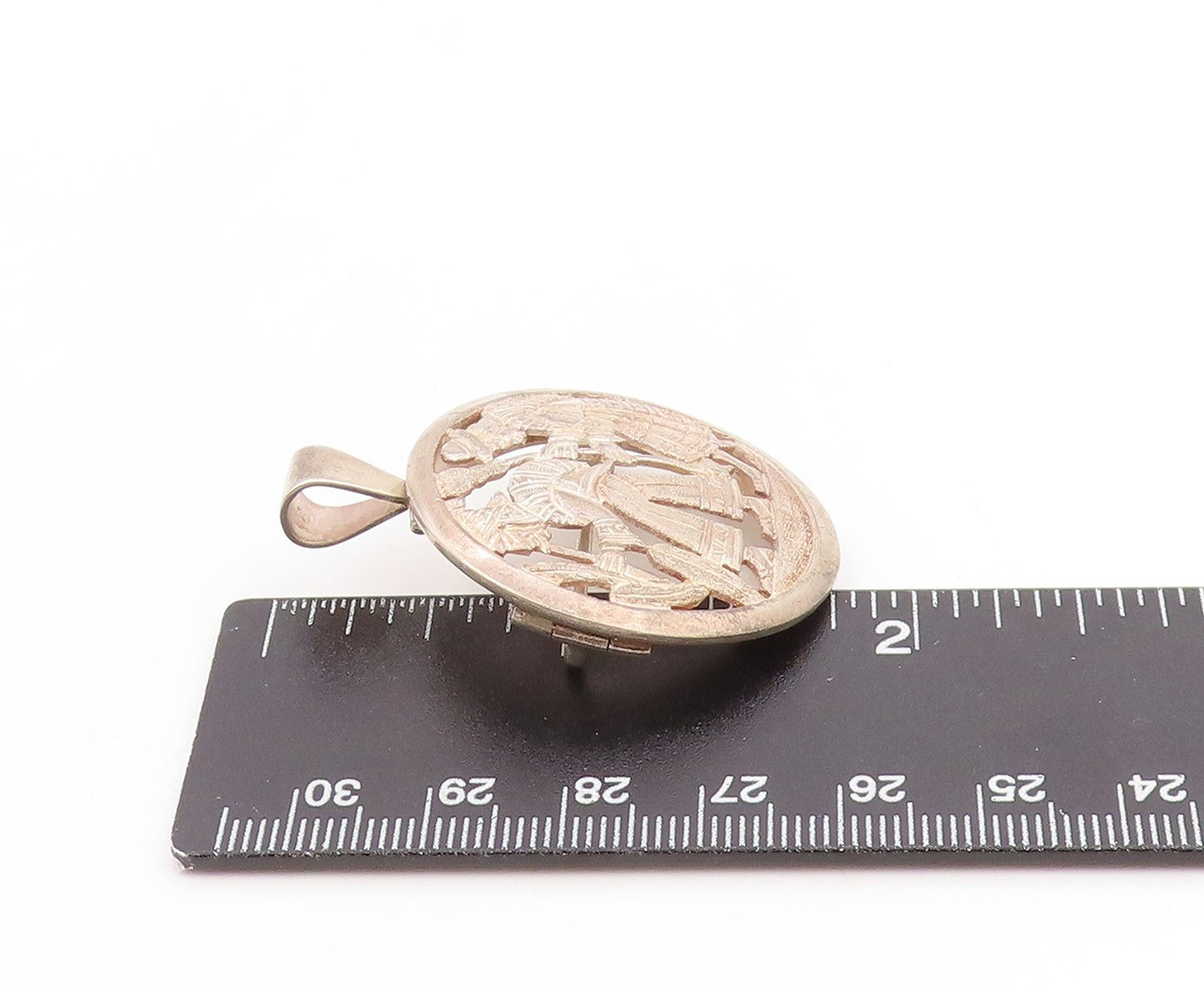 925 Sterling Silver Vintage Brooch Pin Carved Andean Family Portrait  BP12266
