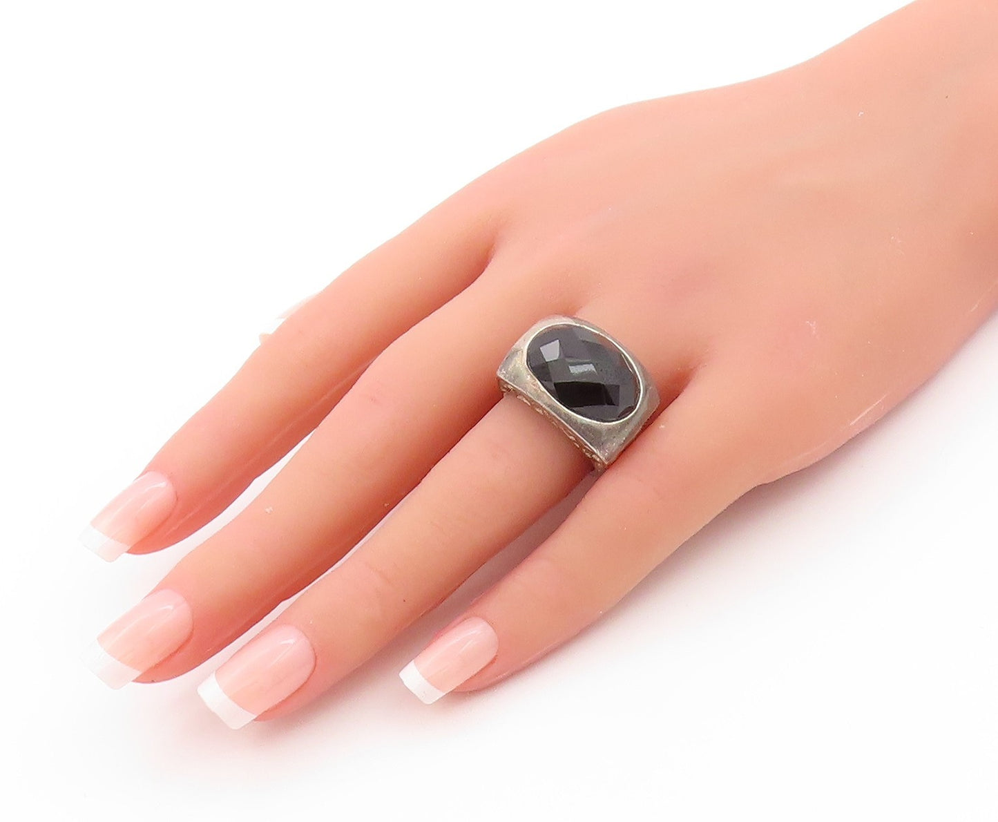 925 Sterling Silver Vintage Ring Swirls Etched Oval Cut Onyx  Sz 7  RG32846