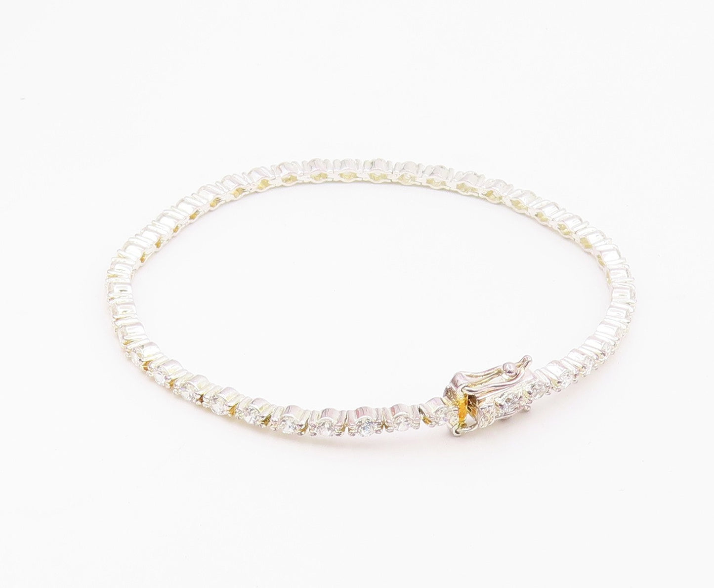 925 Sterling Silver  Shiny Round Cut Cubic Zirconia Tennis Bracelet  BT7369