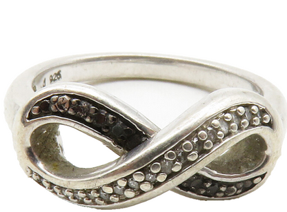 925 Silver  Vintage Genuine Black & White Diamonds Band Ring Sz 7  RG13644