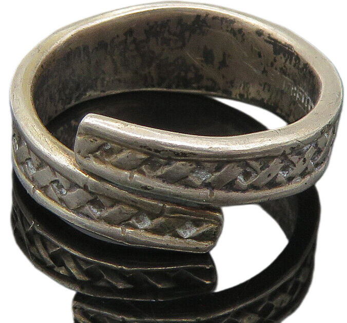 INTERNATIONAL 925 Silver Vintage Braided Bypass Band Ring Sz 4.5 RG11082