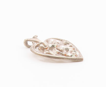925 Sterling Silver  Vintage Shiny Open Swirl Love Heart Pendant  PT18523