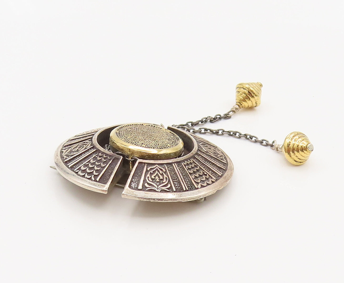 ATARA 925 Silver  Vintage Two Tone Carved & Chained Shield Brooch Pin  BP10180