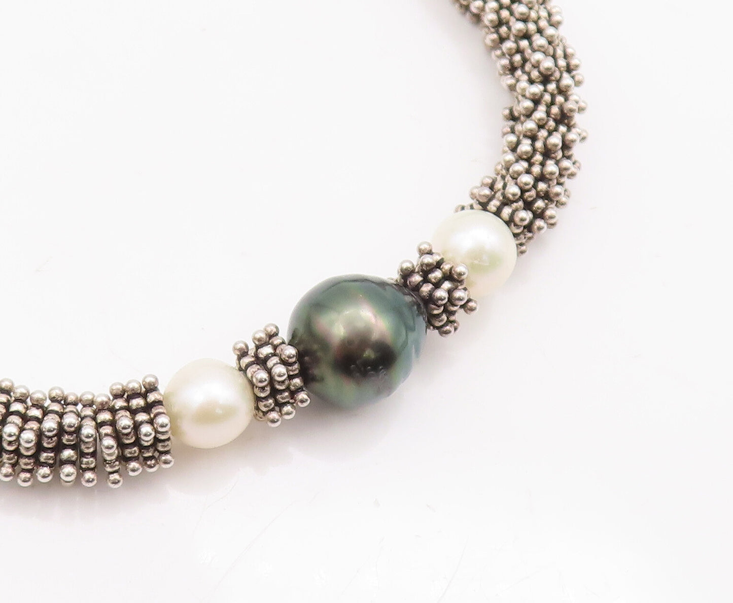 925 Sterling Silver Vintage Necklace DEBORAH ARMSTRONG Carved Pearls  NE4297