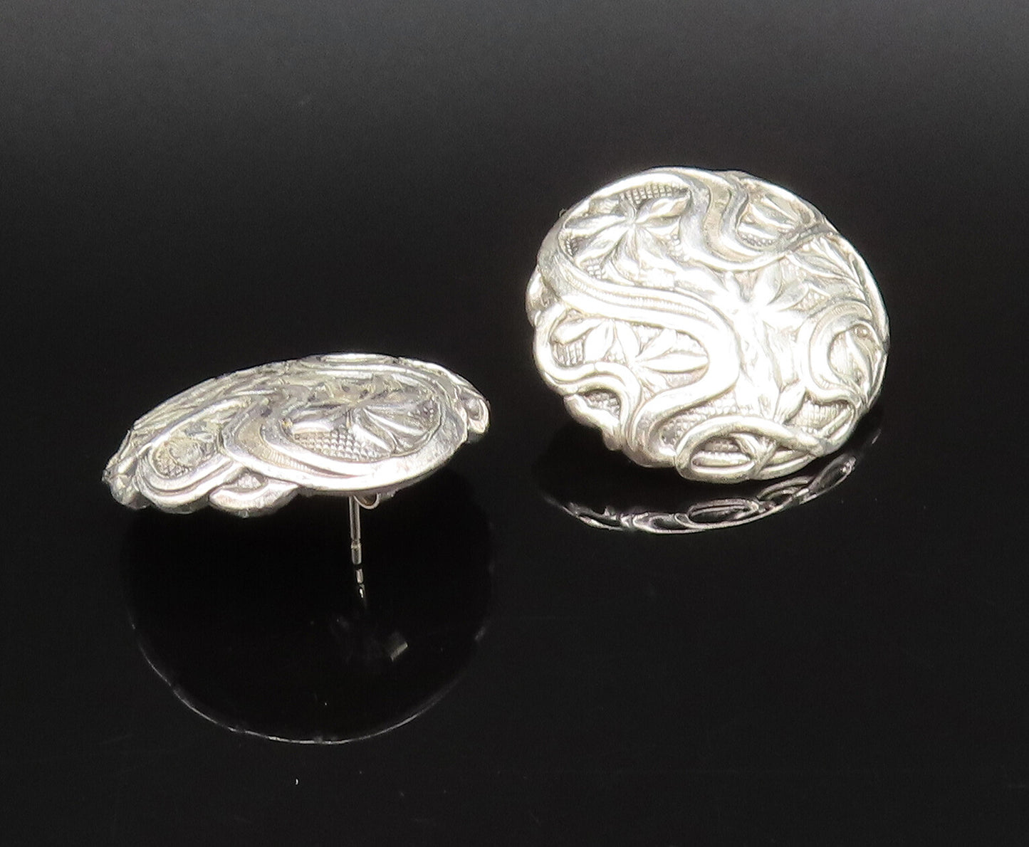 925 Sterling Silver  Vintage Floral Vine Round Dome Earrings  EG12259